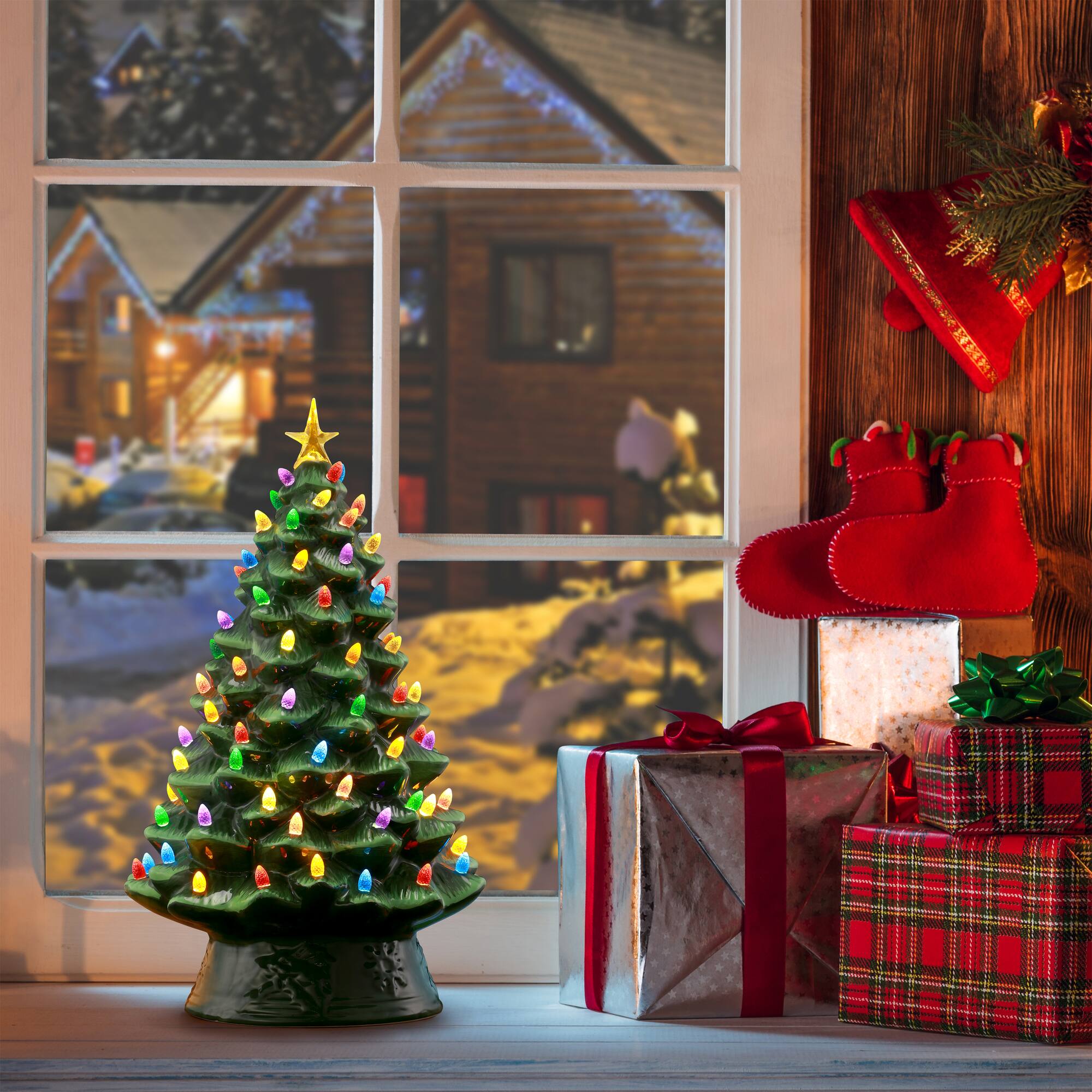 18" Green Lit Nostalgic Christmas Tree